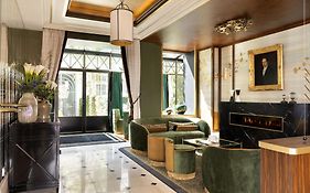 Hôtel Lord Byron Paris Exterior photo